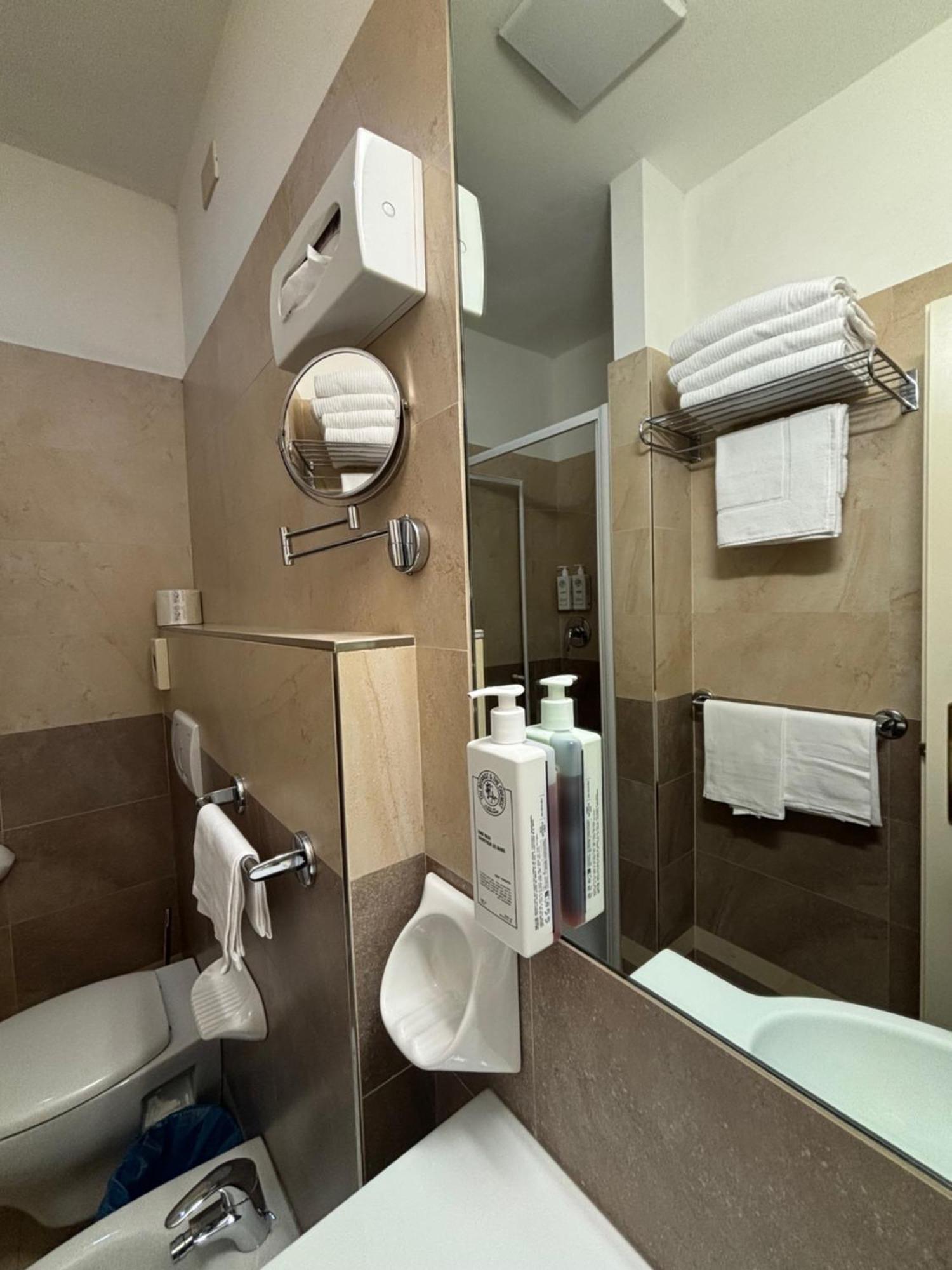 Hotel Abahotel 3*